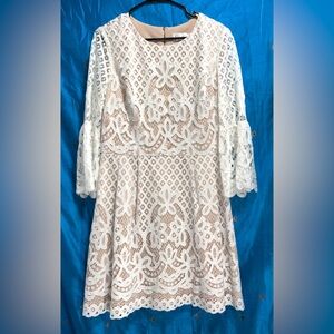 Eliza J Cream lace overlay 3/4 bell sleeve fit & flare mini dress women’s 14